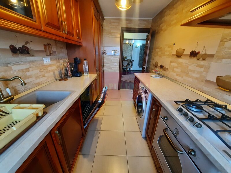 Inchiriere apartament de 3 camere in rondul Alba Iulia, mobilat LUX